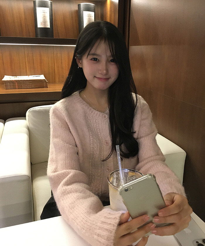 圓領長袖針織外套