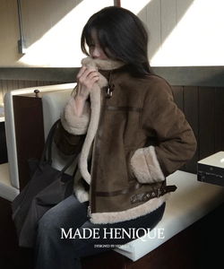 ベルリンファーバックルハイネックカラーツーウェイムートンコート