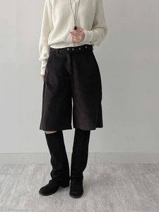 Eyelet Corduroy Bermuda Pants