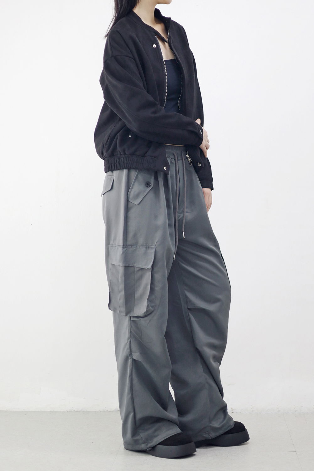 재킷 모델 착용 이미지-S1L16