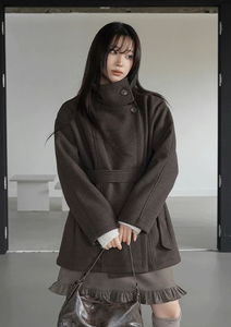 Delca high-neck half coat