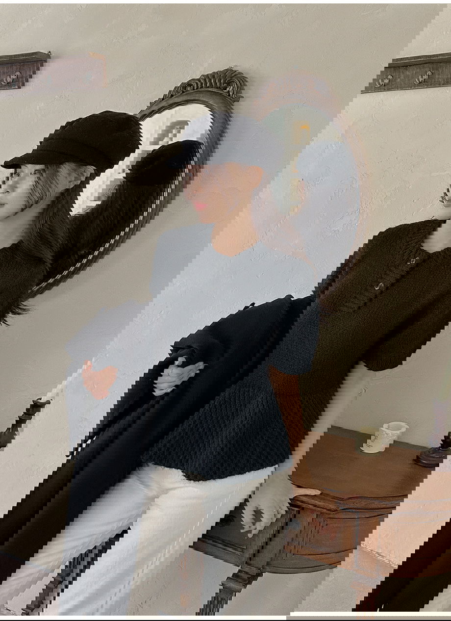 리리앤코 벨로테린 페플럼 버튼 루즈핏 반팔 니트