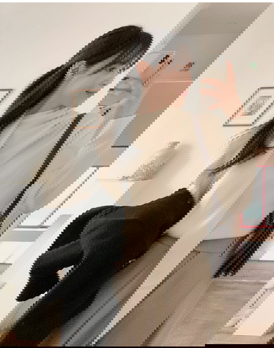 리리앤코 루시렌느 드레이프 머플러 니트