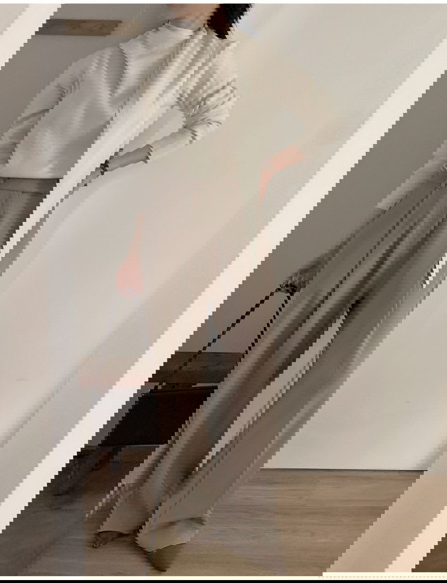 리리앤코 루시렌느 드레이프 머플러 니트