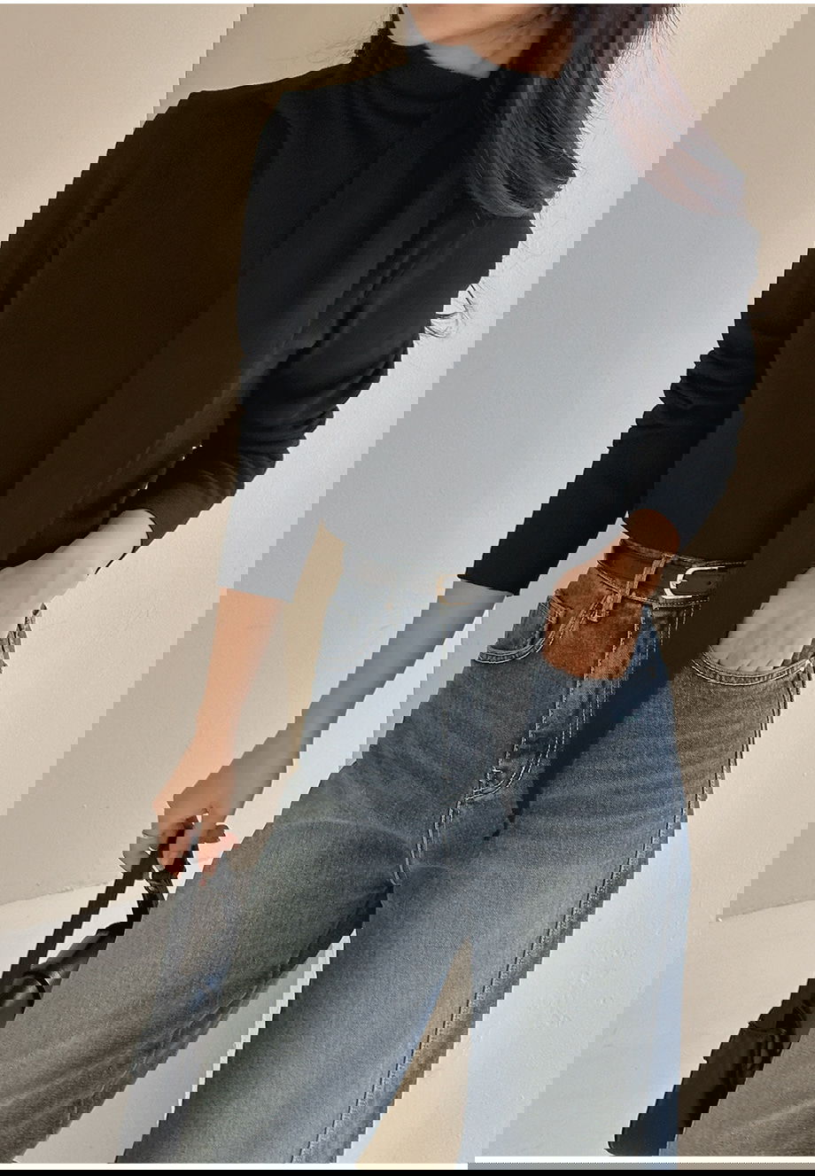 리리앤코 루시렌느 드레이프 머플러 니트