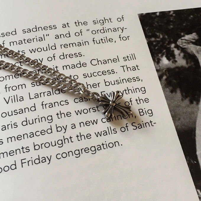 Chobi Necklace -1 color