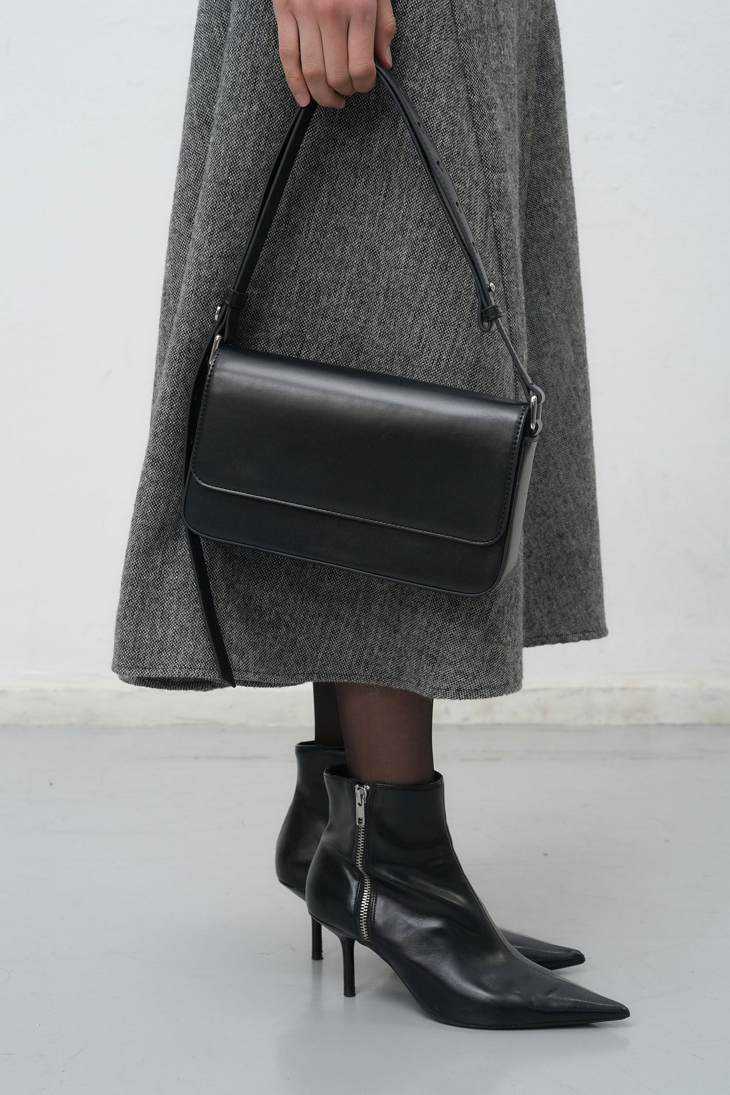 WOMAN 투웨이 스퀘어 숄더백