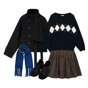 코트,스커트,니트 코디