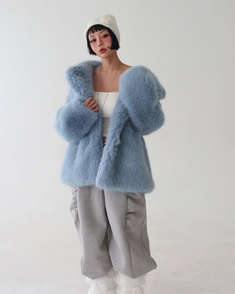 모자 모델 착용 이미지-S1L55