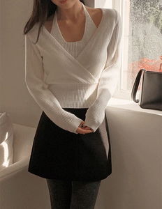 多層次V領針織上衣