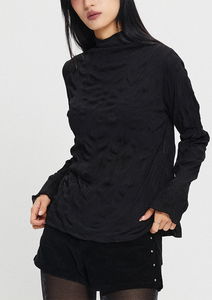 Ringkle Turtleneck T-shirt