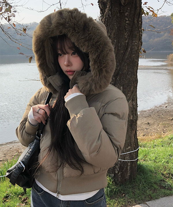 ダウンジャケット