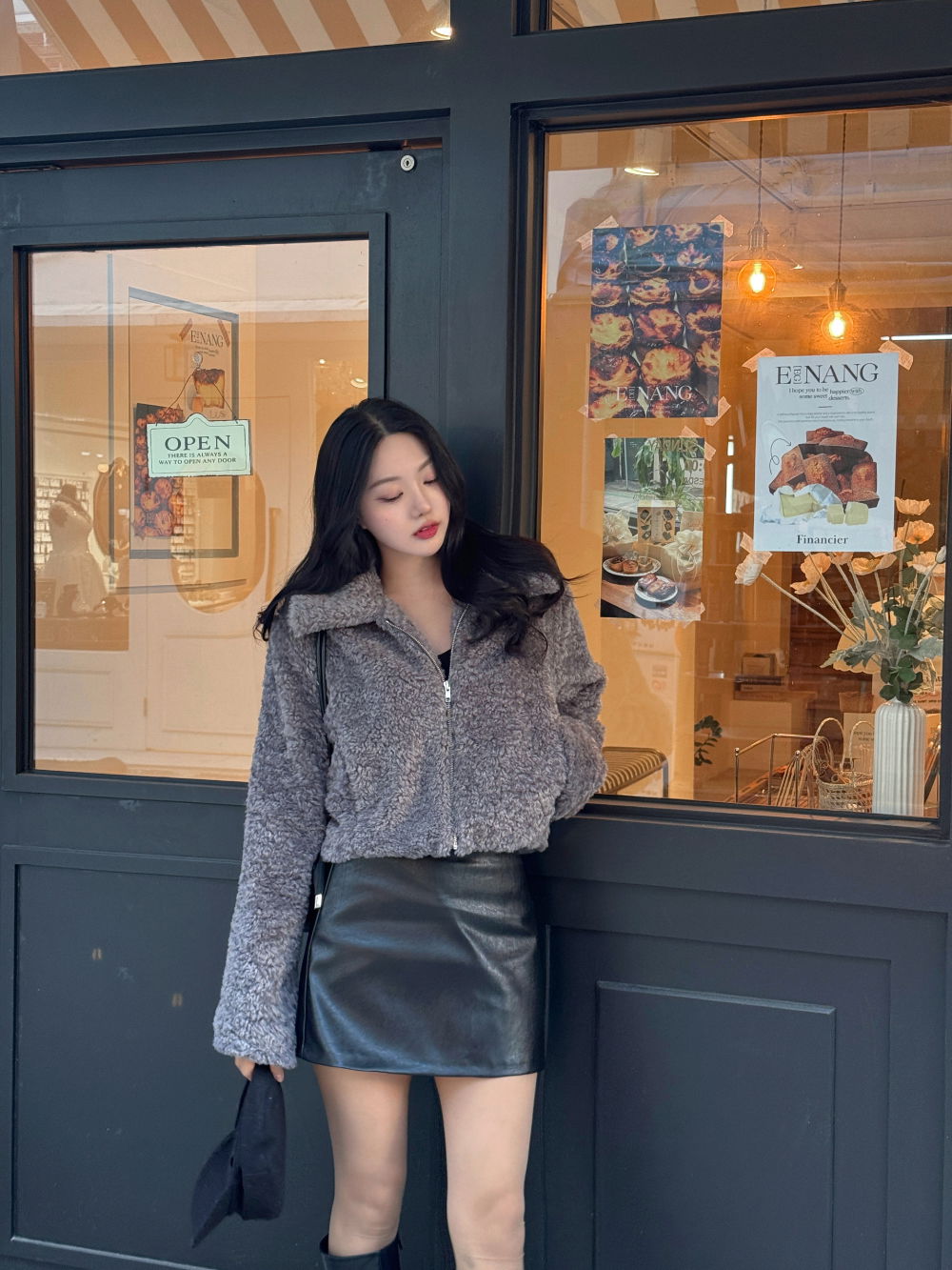 악세사리 모델 착용 이미지-S3L1