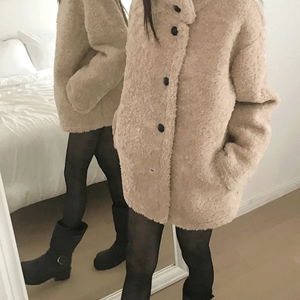 プルオンもこもこハーフネックミディファーコートジャケット