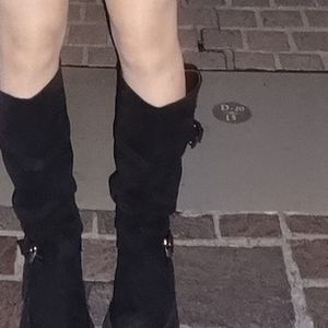 ネッツバックルスエードロングブーツ