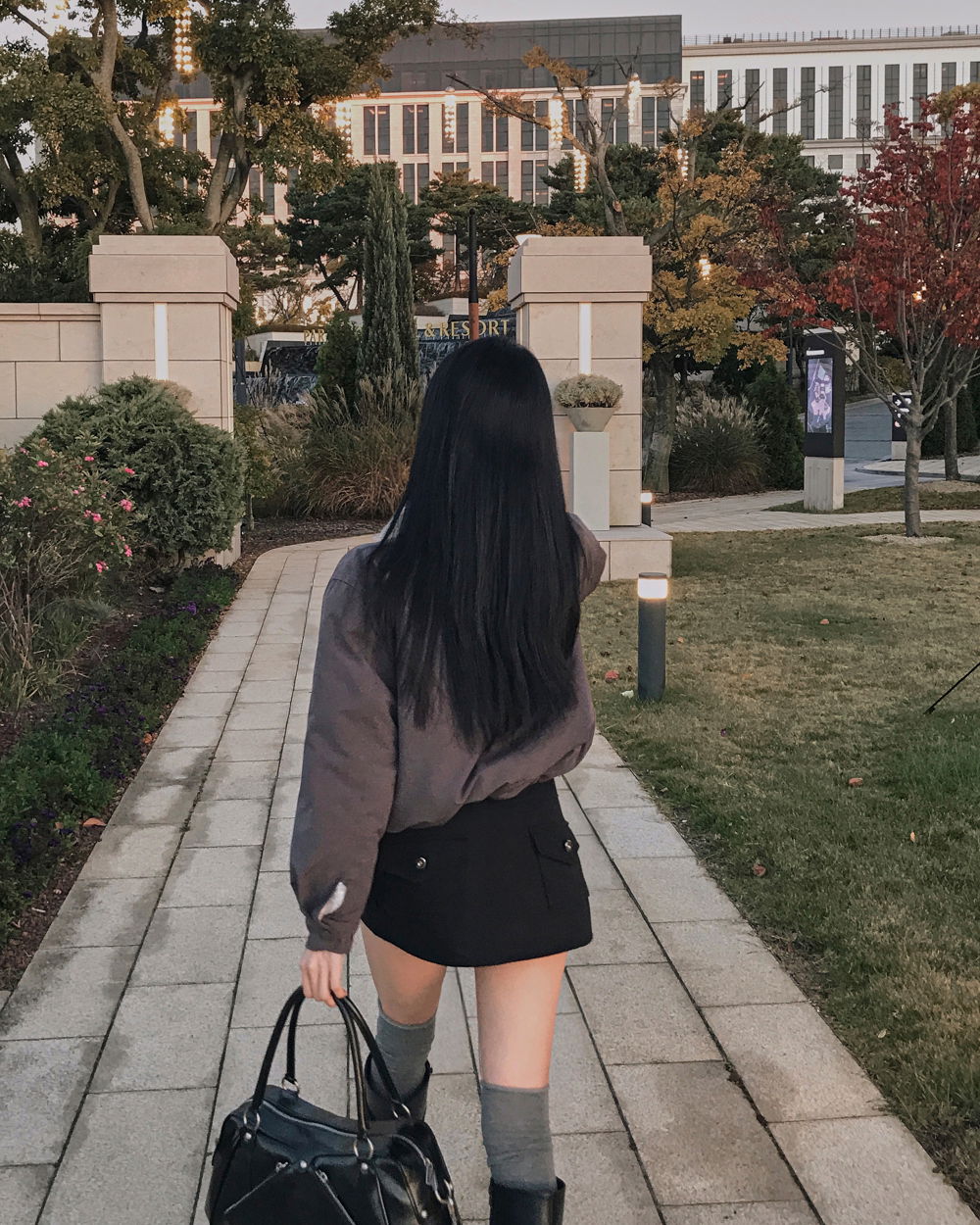 신발 모델 착용 이미지-S1L51