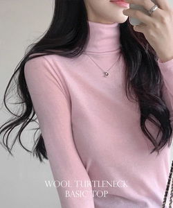 Holly Wool Turtleneck T-Shirt