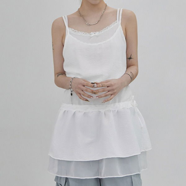 方領多層次無袖洋裝