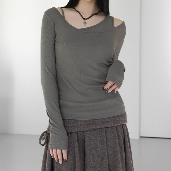 疊層設計長袖T恤