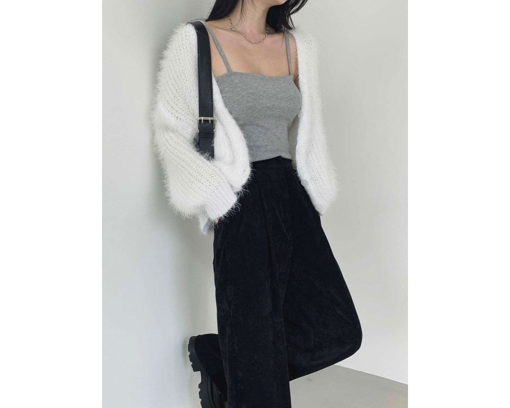 긴팔 티셔츠 모델 착용 이미지-S1L24