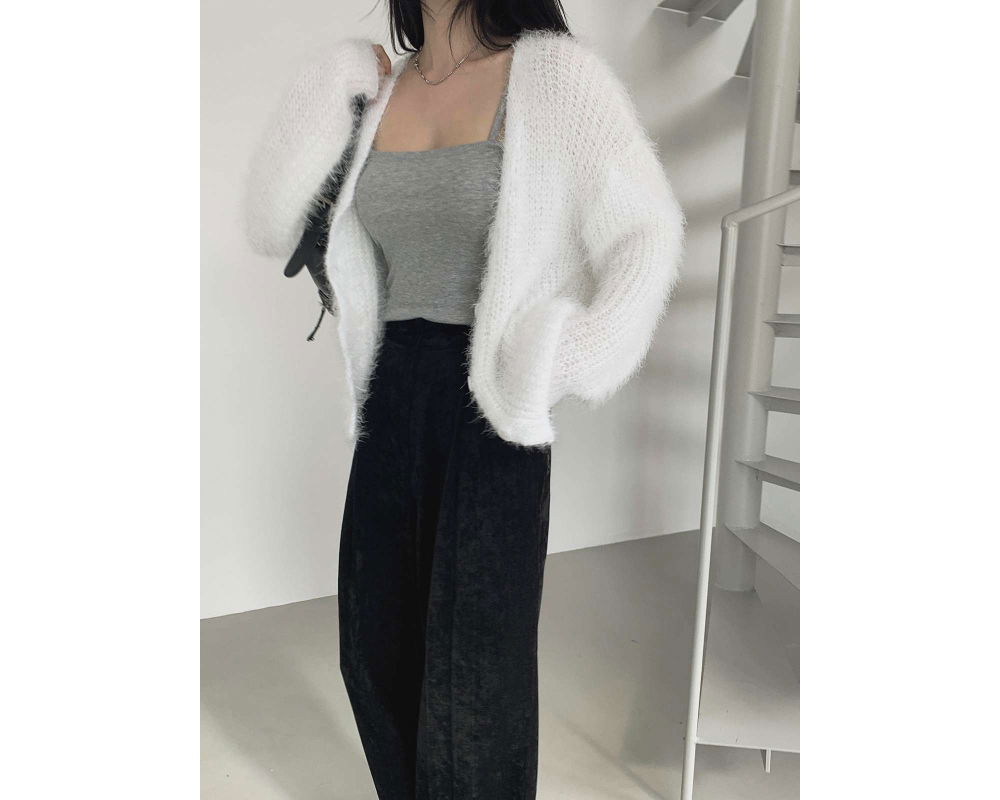 긴팔 티셔츠 모델 착용 이미지-S1L26