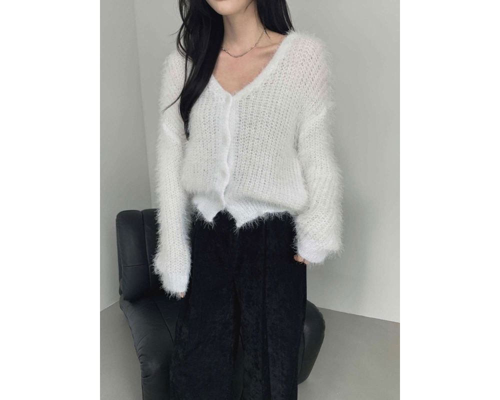 긴팔 티셔츠 모델 착용 이미지-S1L19