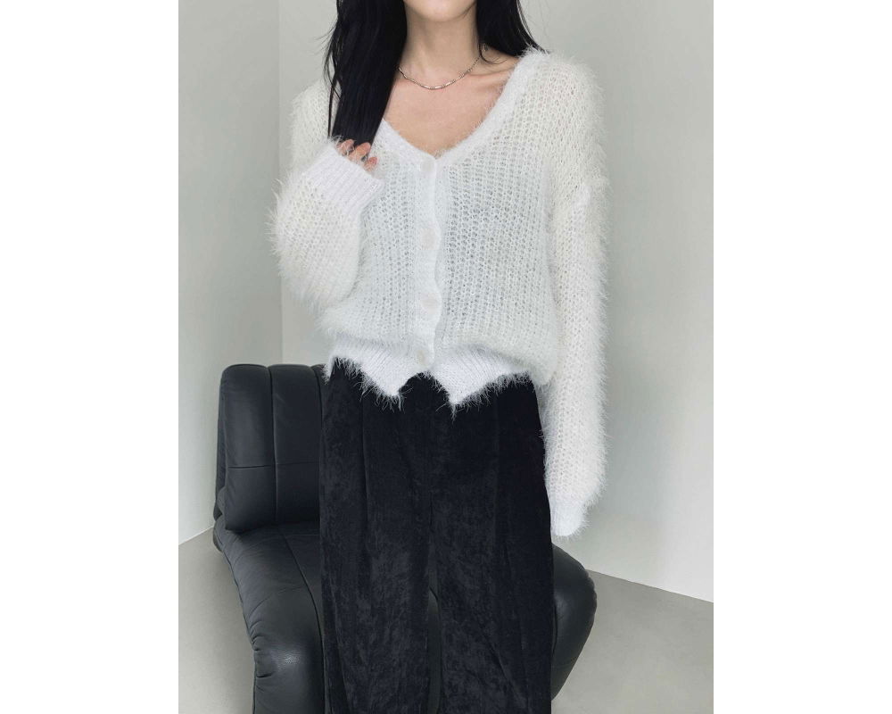 긴팔 티셔츠 모델 착용 이미지-S1L18