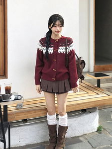 酒紅色格紋百褶絨布短裙