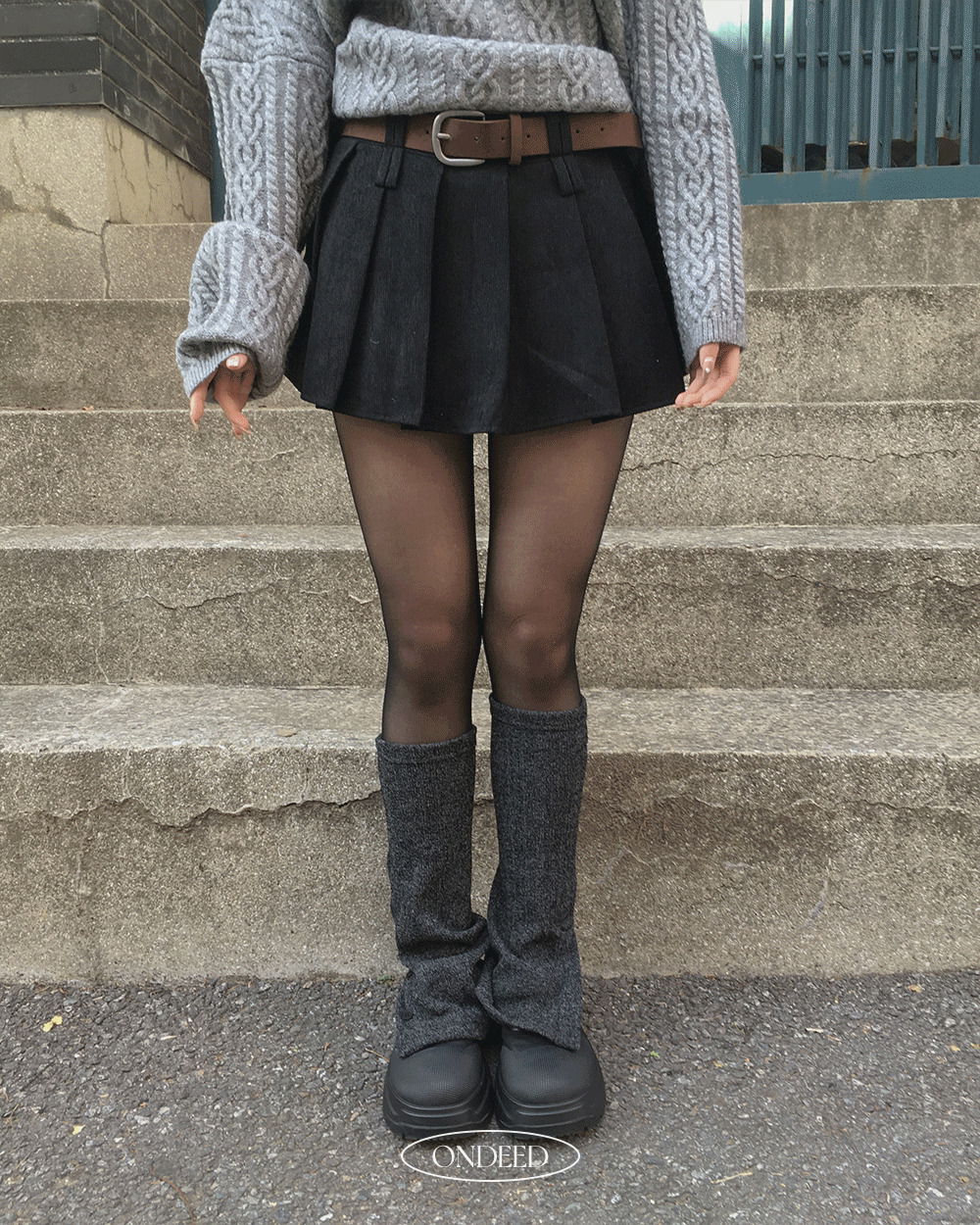 Cayenne Corduroy Pleated Skirt