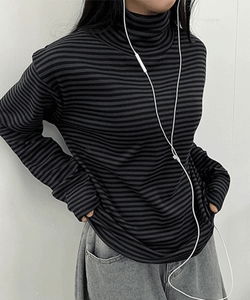 Loose Striped Turtleneck T-shirt