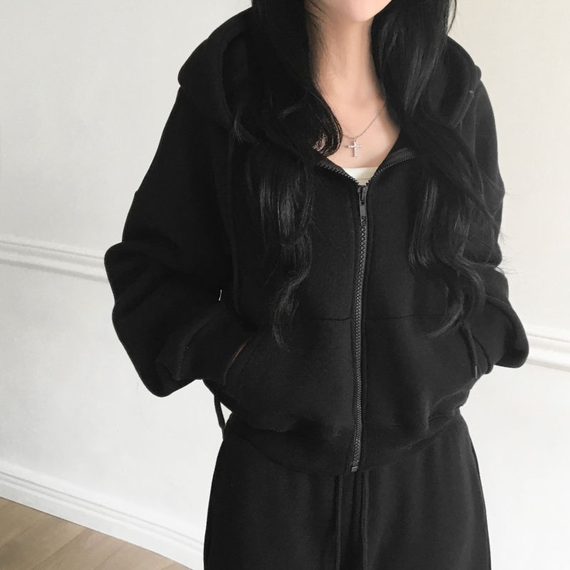 재킷 모델 착용 이미지-S1L10