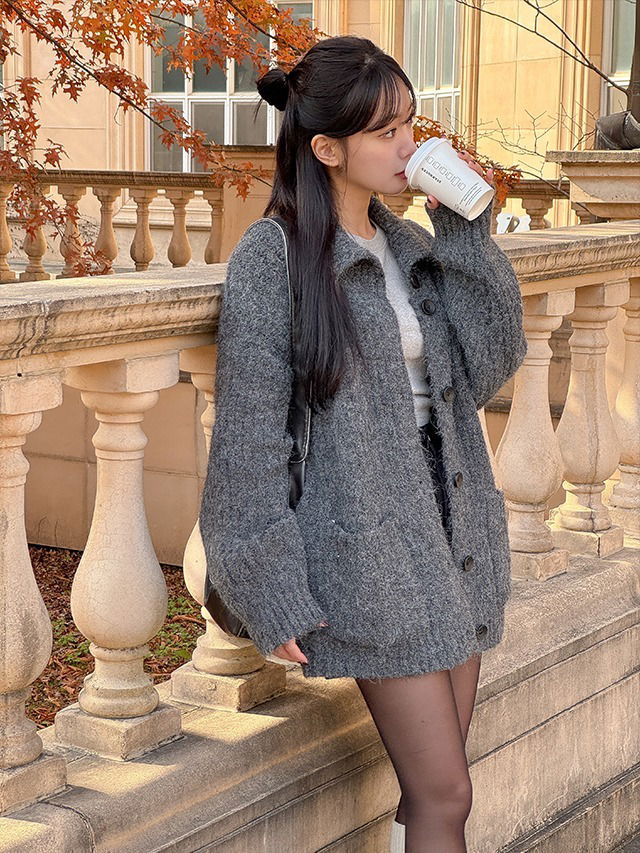 大尺碼高領寬鬆羊毛針織外套 (人氣商品配送延遲)