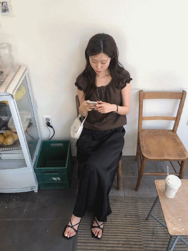 Enough slippers 涼鞋