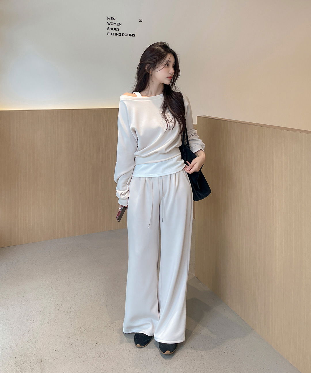 Ronea Fall Pintuck Banding Wide Training Flared Long Sweatpants 長褲