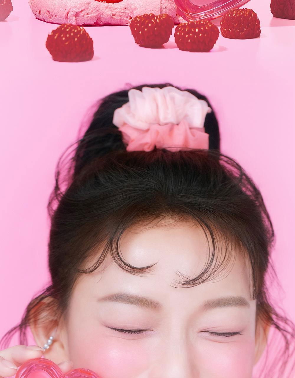 악세사리 모델 착용 이미지-S1L27