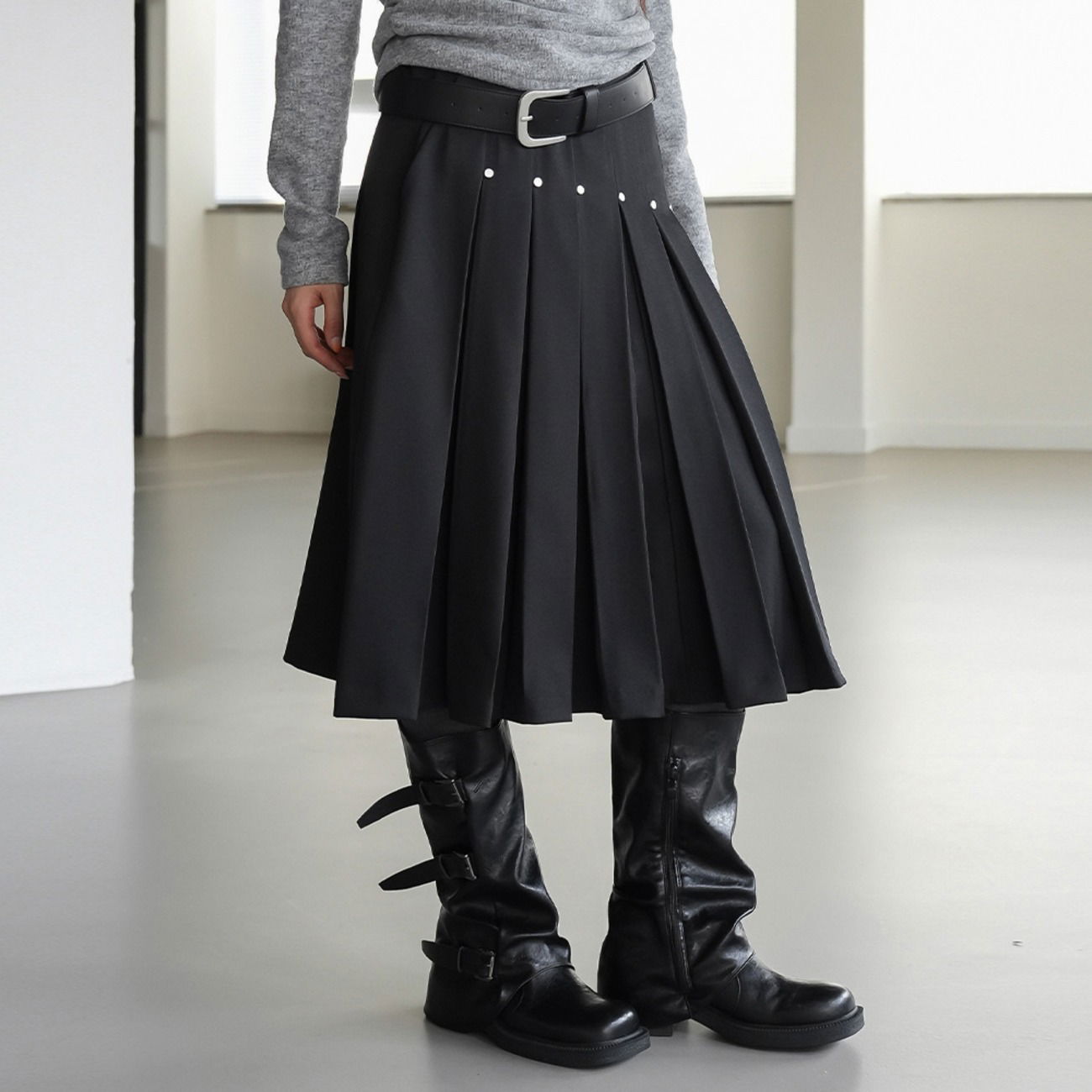 鉚釘百褶中長款裙