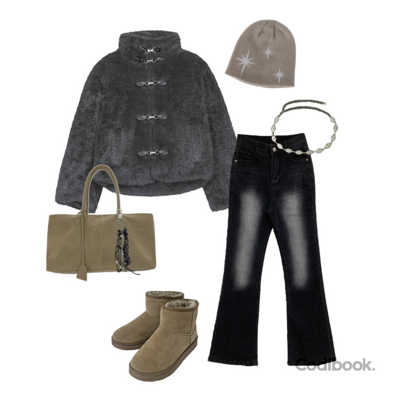 binary01 메르니 스타비니,viewlap 에스닉 체인 그런지 엔틱 메탈벨트,binary01 히던 믹스 키링등을 매치한 코디