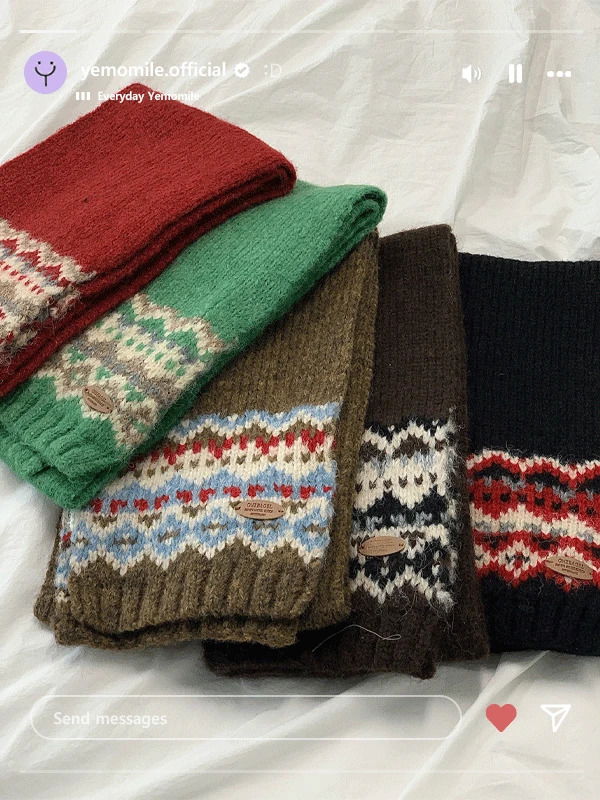 애드 노르딕 니트 목도리