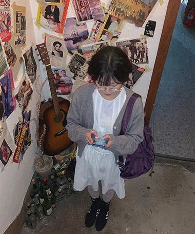 Spear V-Neck Basic Cardigan