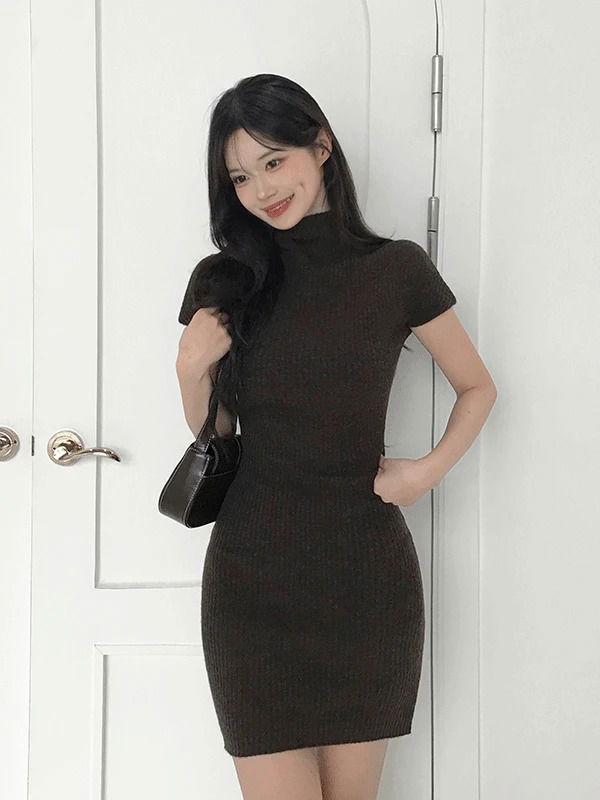 復古立領短袖針織連身裙