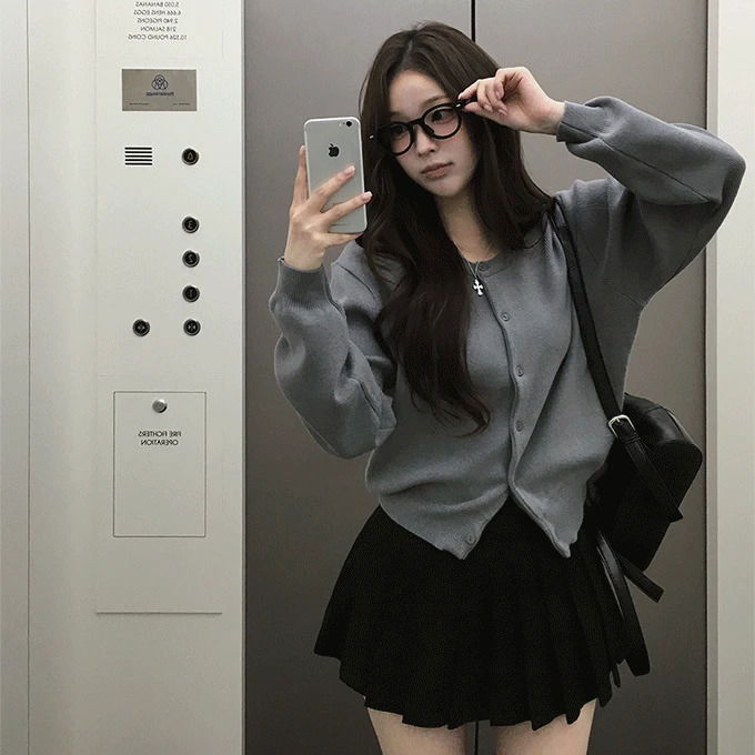 Aeru Round Knitwear Cardigan - 14 colors 开襟衫