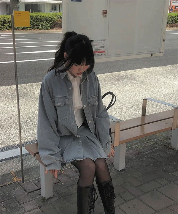 Mua Boxy-fit Denim Pocket Shirt Jacket