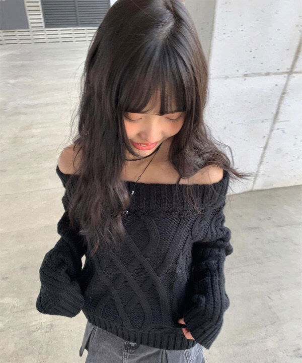 Solji Off Shoulder Knitwear