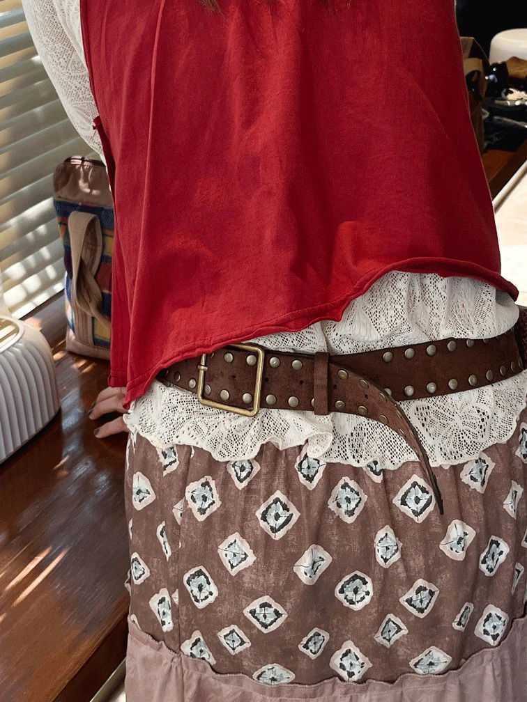 嬉皮絨面革鉚釘皮帶