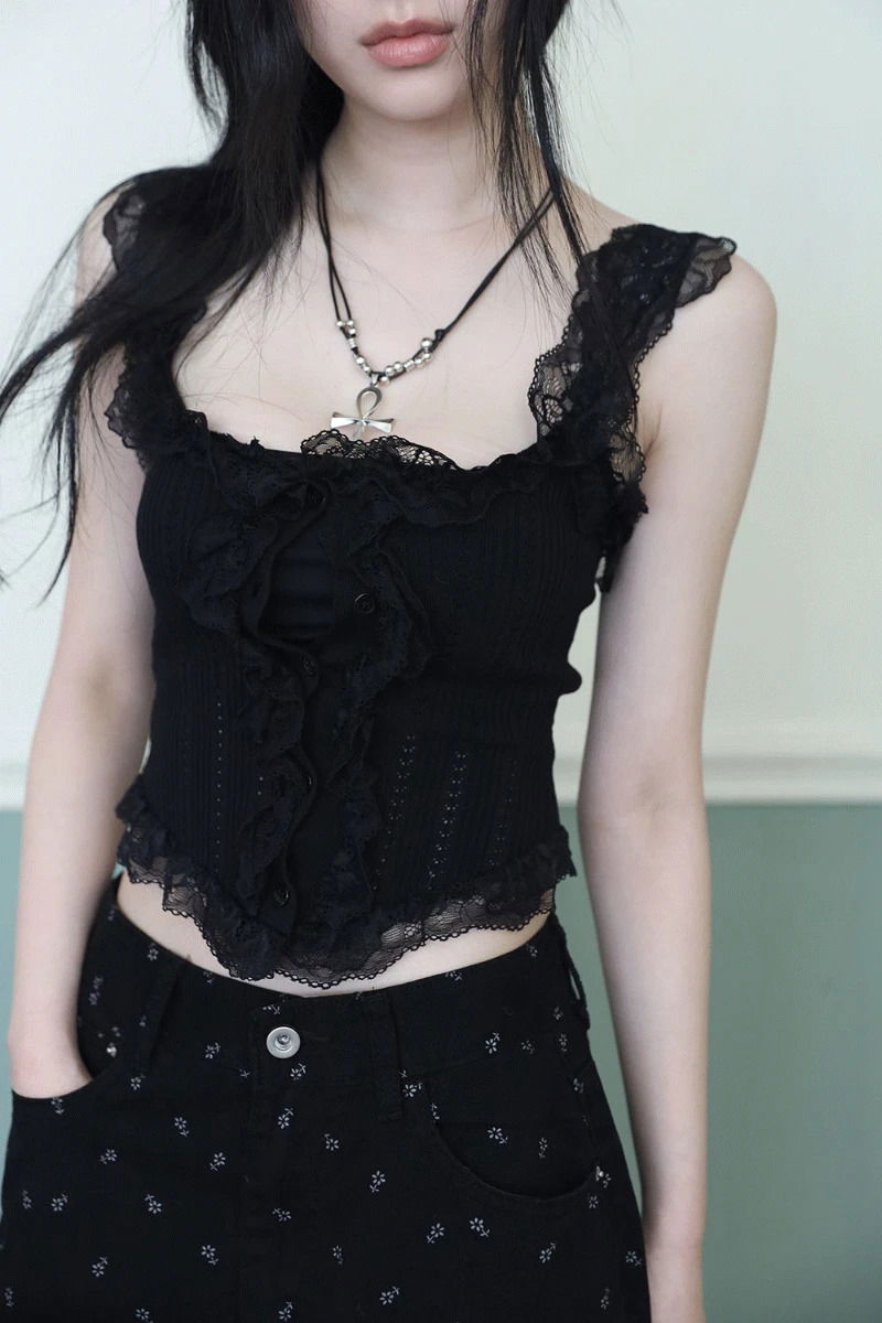 Touch Punching Frill Sleeveless