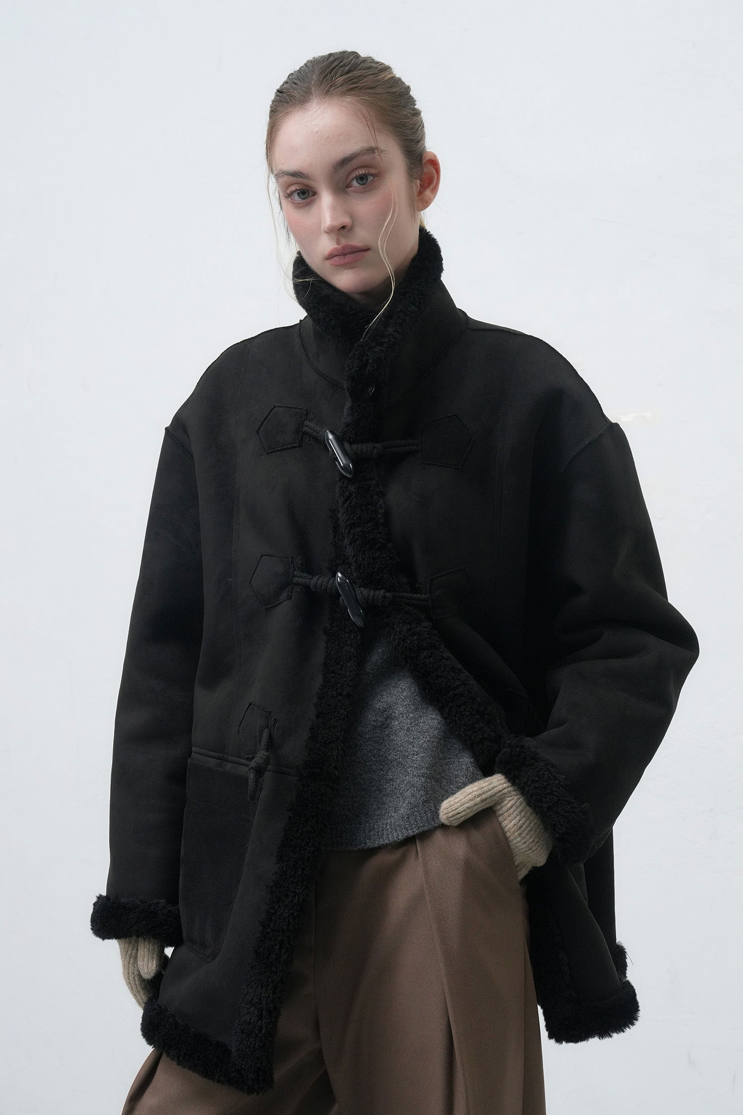 WOMAN Reversible Shearling Duffle Coat 大衣