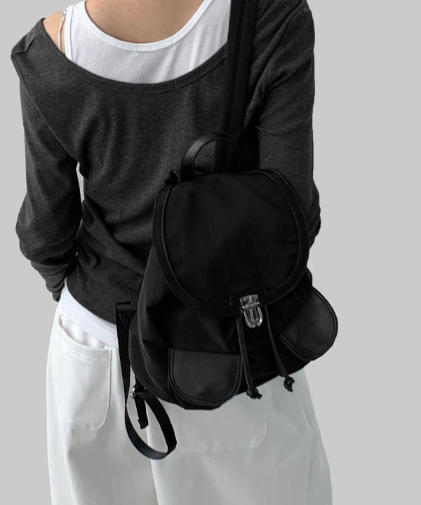 Theperton Pocket Nylon Backpack 背包