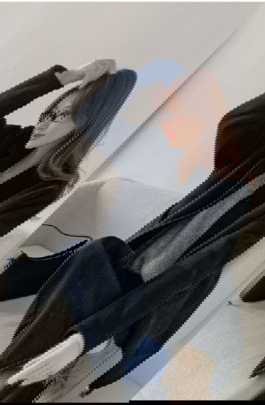 리리앤코 모아르슈 헤어리 울 팬던트 터치 니트 장갑