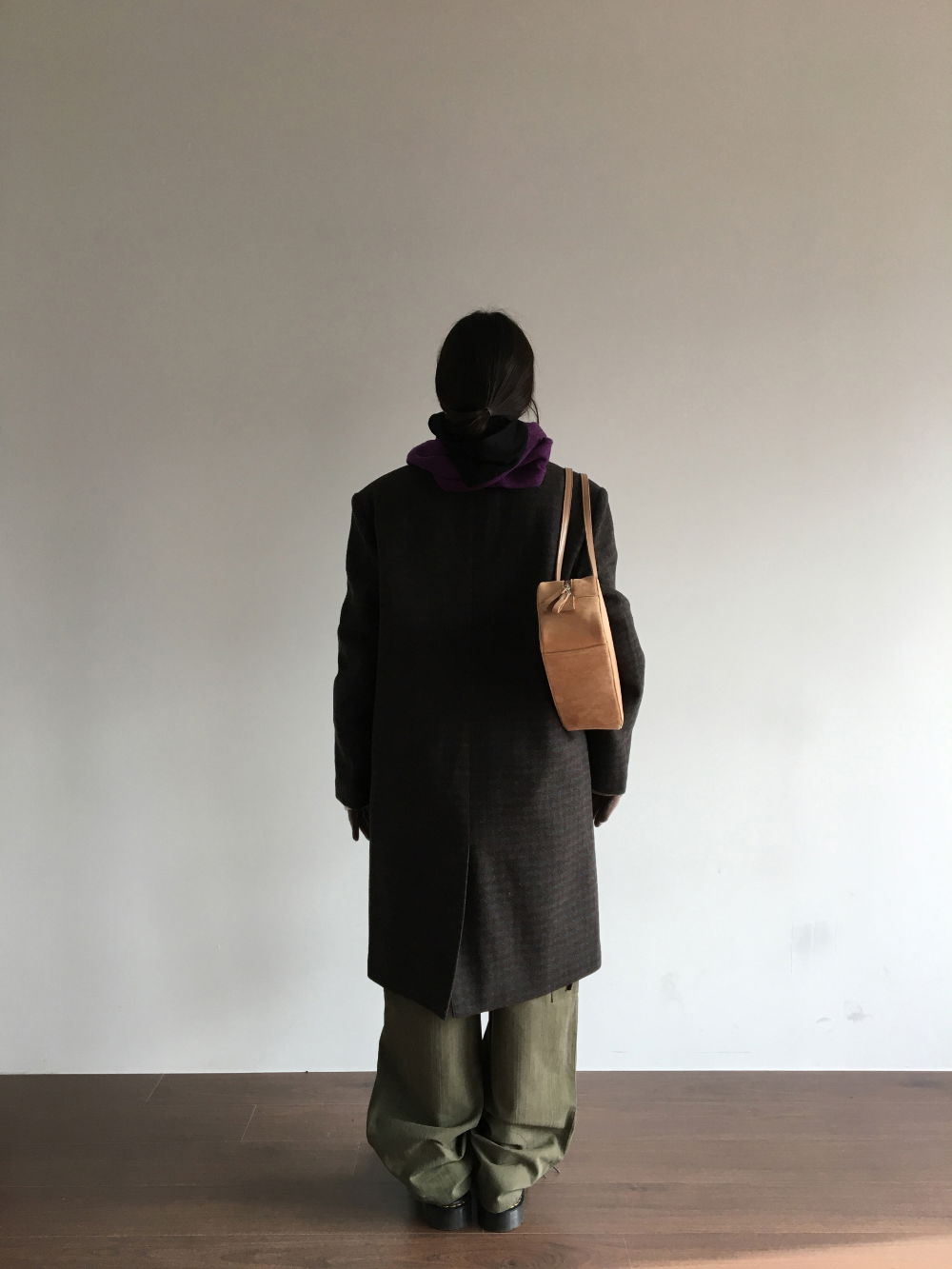 코트 모델 착용 이미지-S1L9