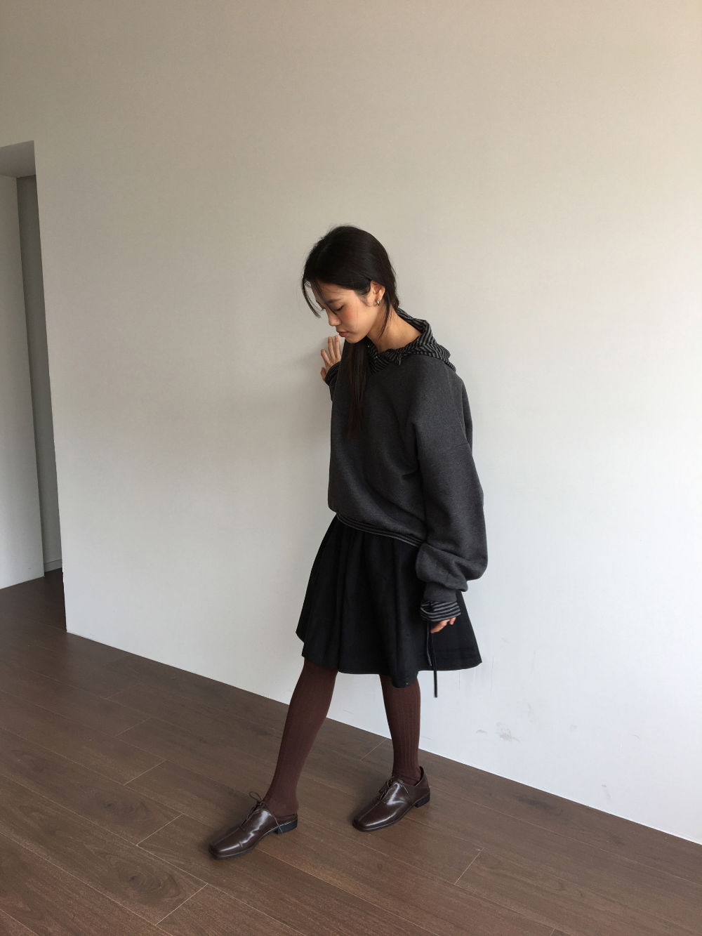 미니 스커트 모델 착용 이미지-S1L14